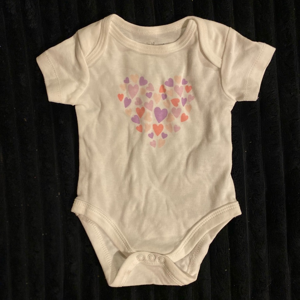 Adorable Heart Patterned Kids Bodysuit